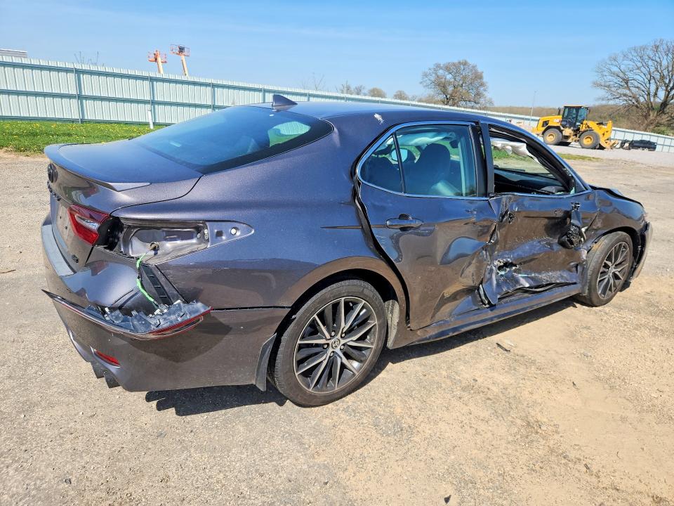 50699896 :رقم المزاد ، 4T1G11AK1PU785452 vin ، 2023 Toyota Camry مزاد بيع