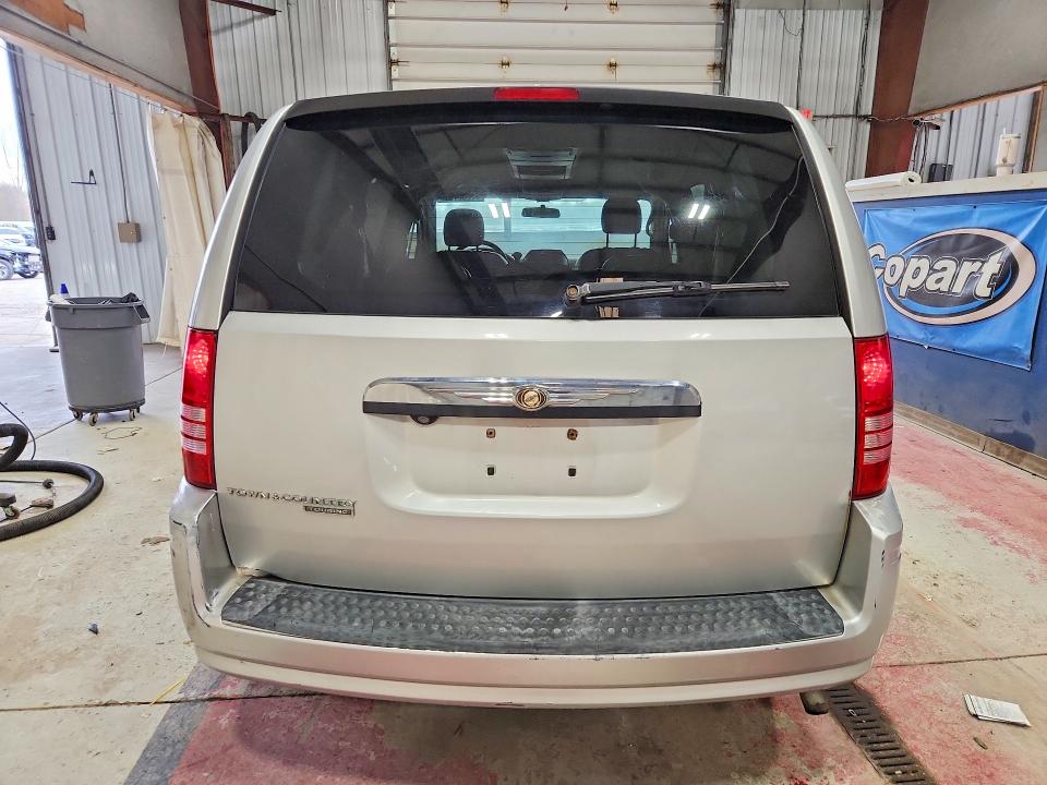 Продажа на аукционе авто 2008 Chrysler Town & Country, vin: 2A8HR54P88R800536, номер лота: 51262736