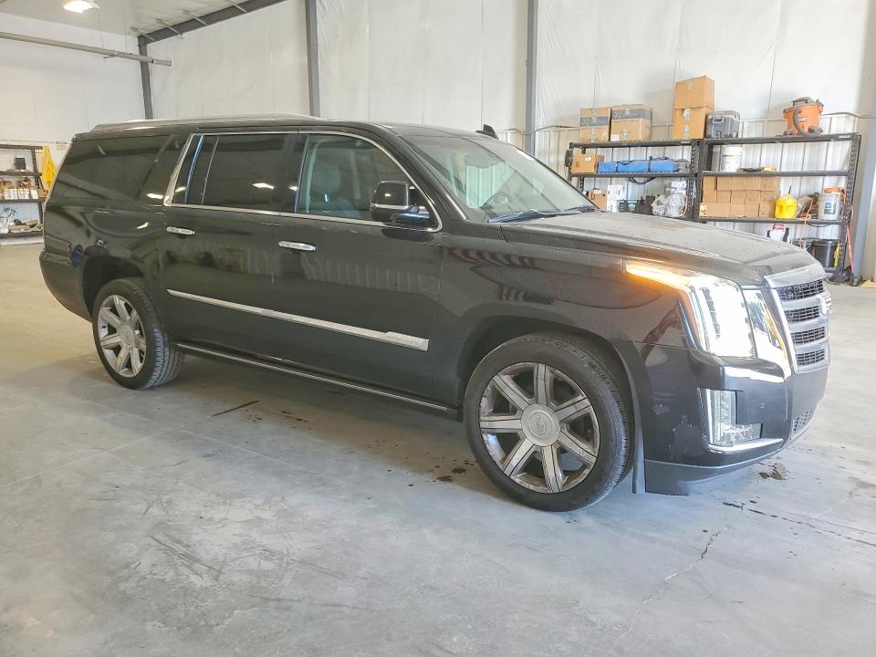 50922256 :رقم المزاد ، 1GYS4JKJ3GR104216 vin ، 2016 Cadillac Escalade مزاد بيع