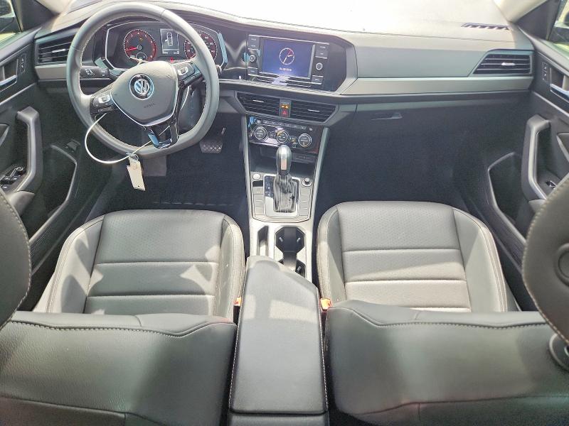 48660206 :رقم المزاد ، 3VWC57BU9MM065808 vin ، 2021 Volkswagen Jetta مزاد بيع