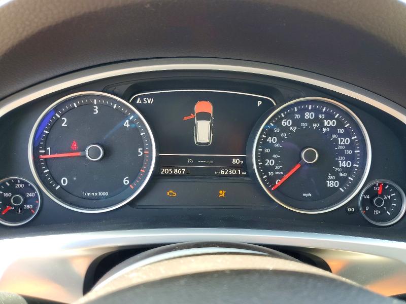 2013 Volkswagen Touareg მანქანა იყიდება აუქციონზე, vin: WVGEP9BP6DD000496, აუქციონის ნომერი: 50027746