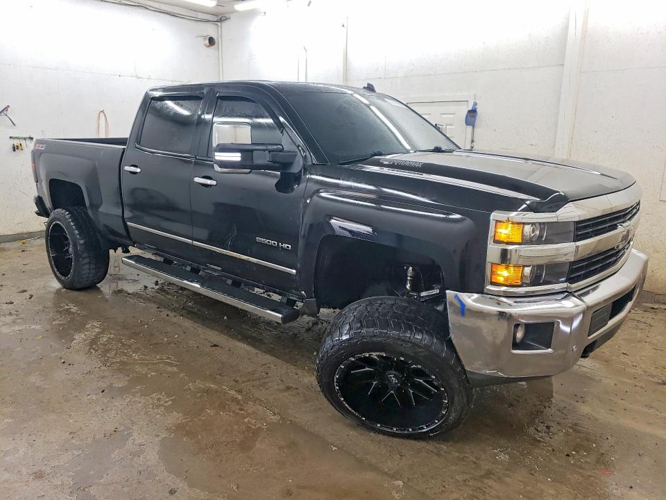 2015 Chevrolet Silverado მანქანა იყიდება აუქციონზე, vin: 1GC1KWE8XFF108275, აუქციონის ნომერი: 51478636