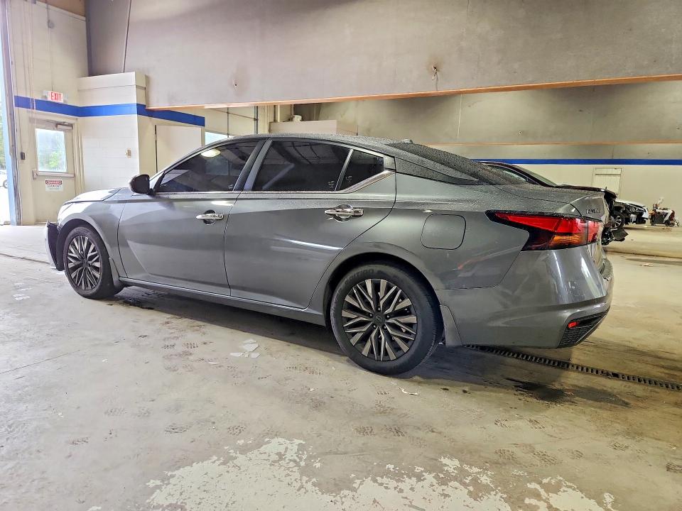 Auction sale of the 2023 Nissan Altima, vin: 1N4BL4DV4PN332393, lot number: 51874246