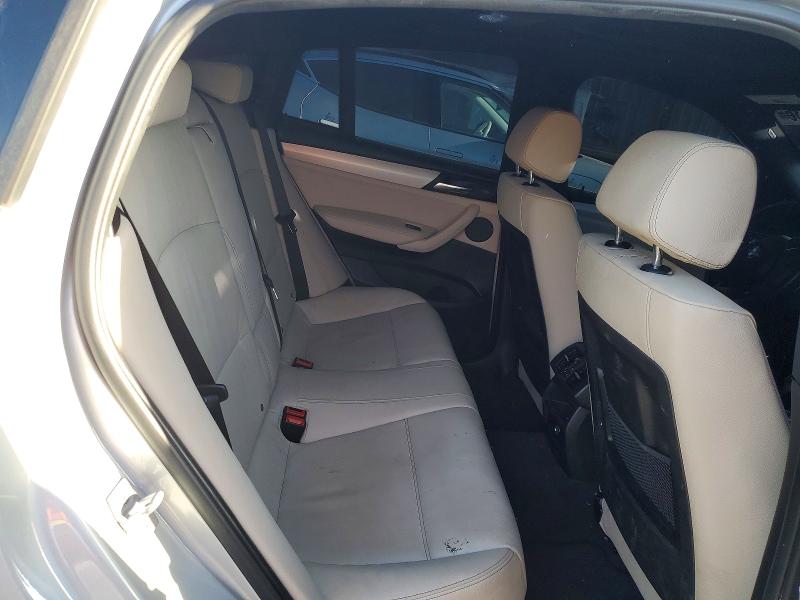 50515336 :رقم المزاد ، 5UXXW5C59F0E88800 vin ، 2015 Bmw X4 مزاد بيع
