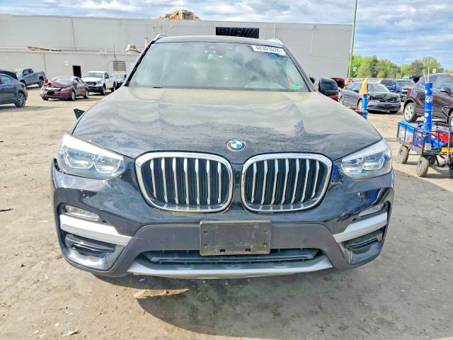 48301626 :رقم المزاد ، 5UXTR7C59KLR49842 vin ، 2019 Bmw X3 مزاد بيع