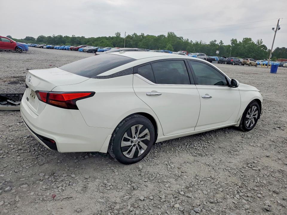 51548746 :رقم المزاد ، 1N4BL4BV5KC255394 vin ، 2019 Nissan Altima مزاد بيع