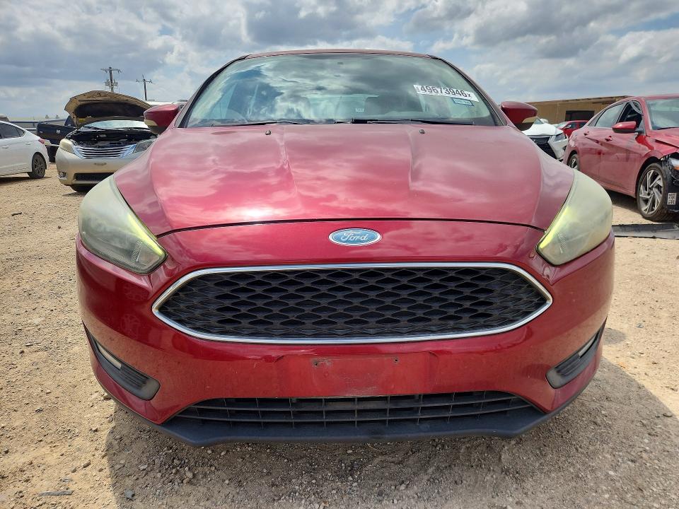 49673946 :رقم المزاد ، 1FADP3K20FL318419 vin ، 2015 Ford Focus مزاد بيع