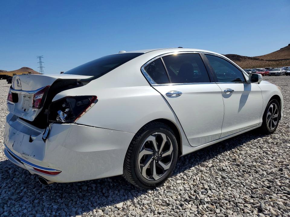 49095406 :رقم المزاد ، 1HGCR3F89GA014440 vin ، 2016 Honda Accord مزاد بيع