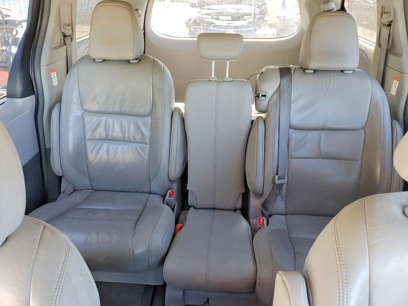 2018 Toyota Sienna მანქანა იყიდება აუქციონზე, vin: 5TDYZ3DC7JS917403, აუქციონის ნომერი: 51124886