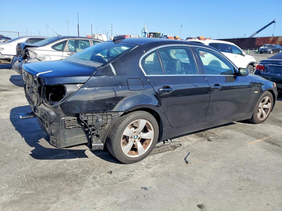 Продажа на аукционе авто 2007 Bmw 525, vin: WBANE53557CW63694, номер лота: 49987966