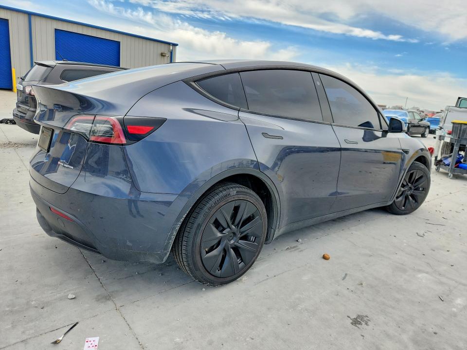 Продажа на аукционе авто 2023 Tesla Model Y, vin: 7SAYGDEE8PA053101, номер лота: 48023006