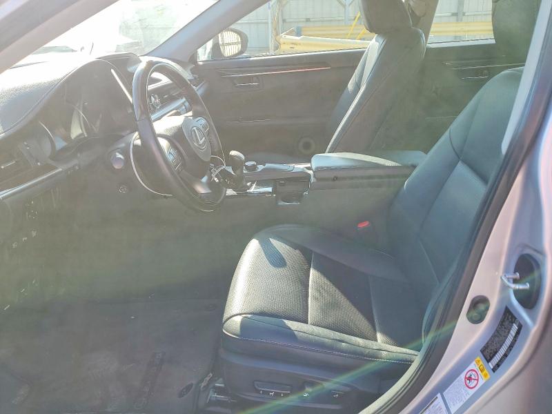 50744866 :رقم المزاد ، 58ABK1GG4HU047374 vin ، 2017 Lexus Es مزاد بيع