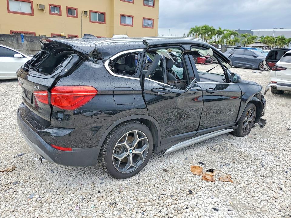 50449126 :رقم المزاد ، WBXHT3C34H5F80598 vin ، 2017 Bmw X1 مزاد بيع