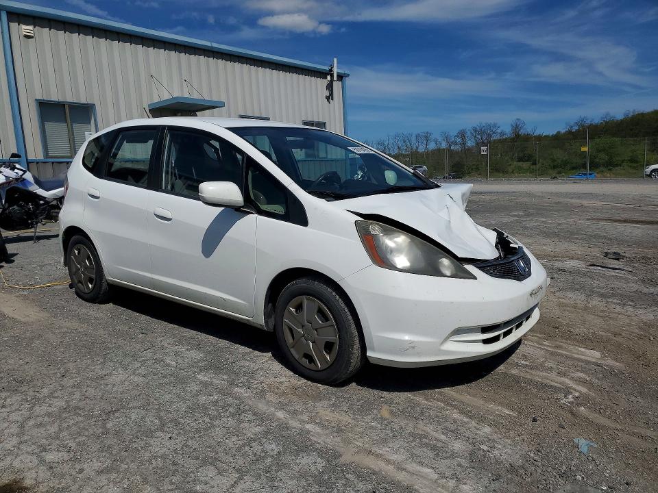 Продажа на аукционе авто 2013 Honda Fit, vin: JHMGE8G38DC031837, номер лота: 50794056