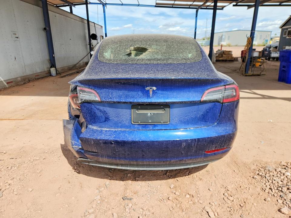 49399166 :رقم المزاد ، 5YJ3E1EAXLF705917 vin ، 2020 Tesla Model 3 مزاد بيع