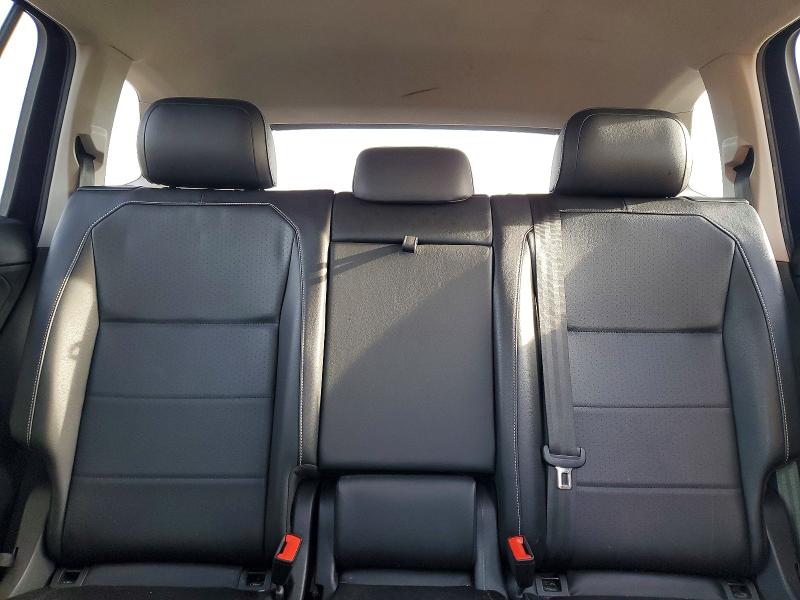 51201596 :رقم المزاد ، 3VV3B7AXXMM069374 vin ، 2021 Volkswagen Tiguan مزاد بيع