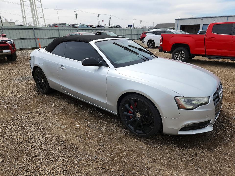 Продажа на аукционе авто 2013 Audi A5, vin: WAUJFAFH4DN004757, номер лота: 48911296