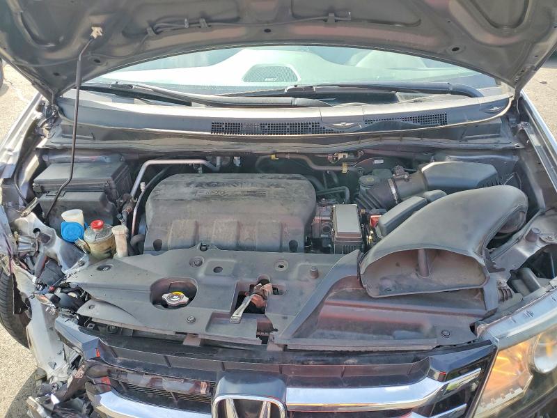 47142156 :رقم المزاد ، 5FNRL5H36GB131939 vin ، 2016 Honda Odyssey مزاد بيع