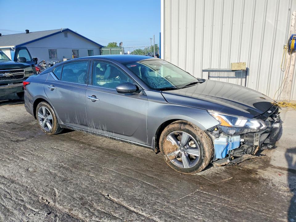 Продаж на аукціоні авто 2021 Nissan Altima, vin: 1N4BL4BV9MN330623, номер лоту: 51616976