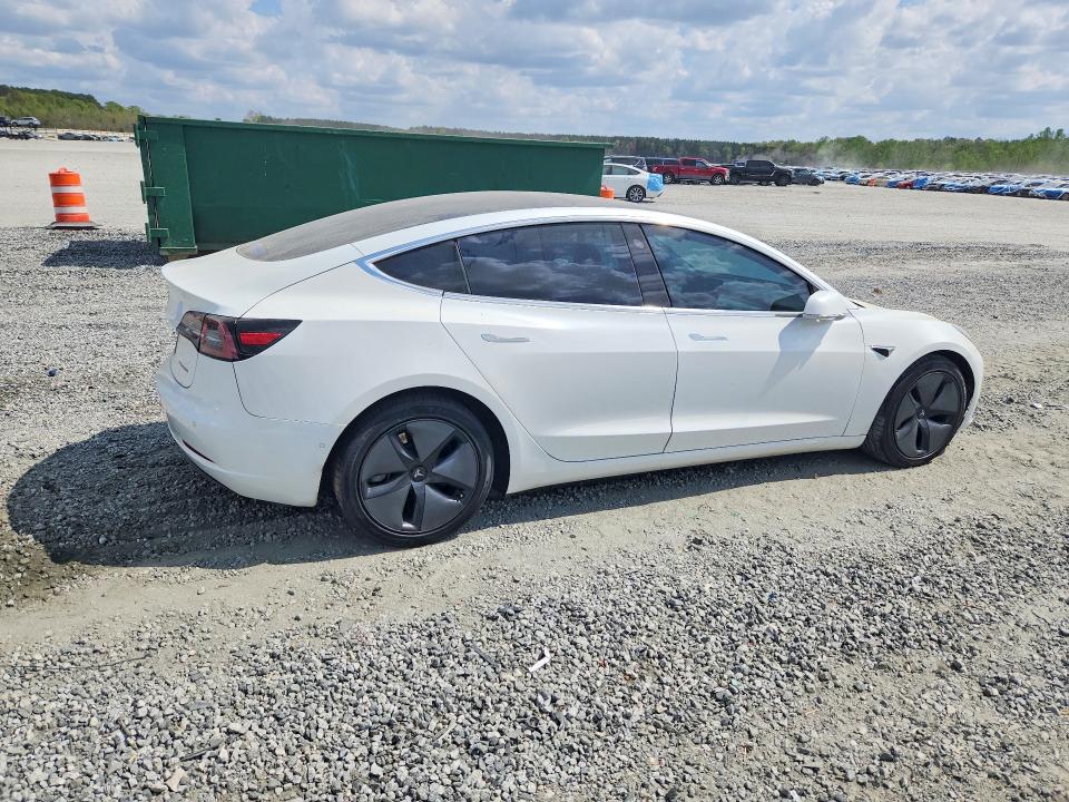 Продажа на аукционе авто 2018 Tesla Model 3, vin: 5YJ3E1EBXJF145581, номер лота: 48283906