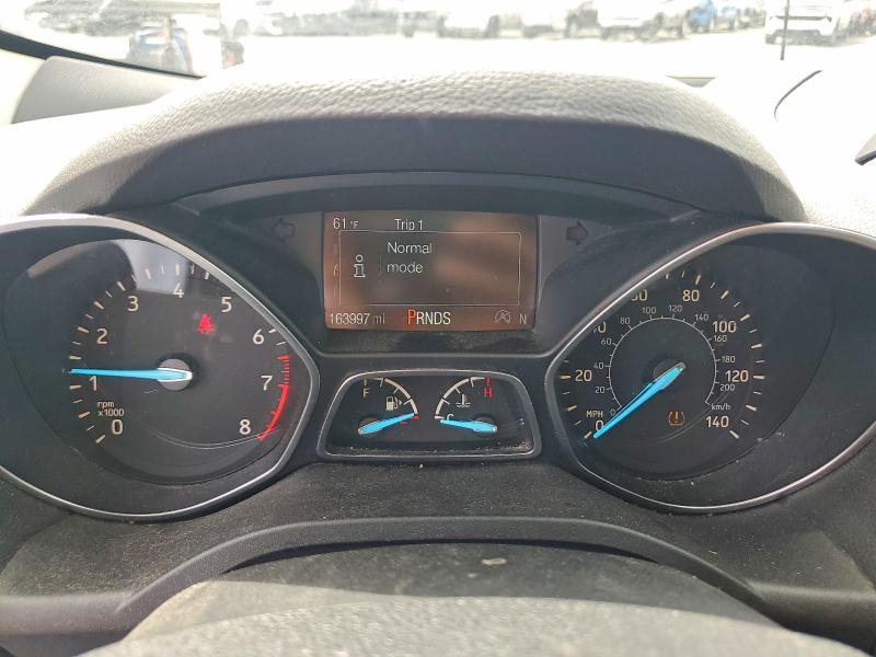 2017 Ford Escape მანქანა იყიდება აუქციონზე, vin: 1FMCU0GD4HUA12498, აუქციონის ნომერი: 51297096