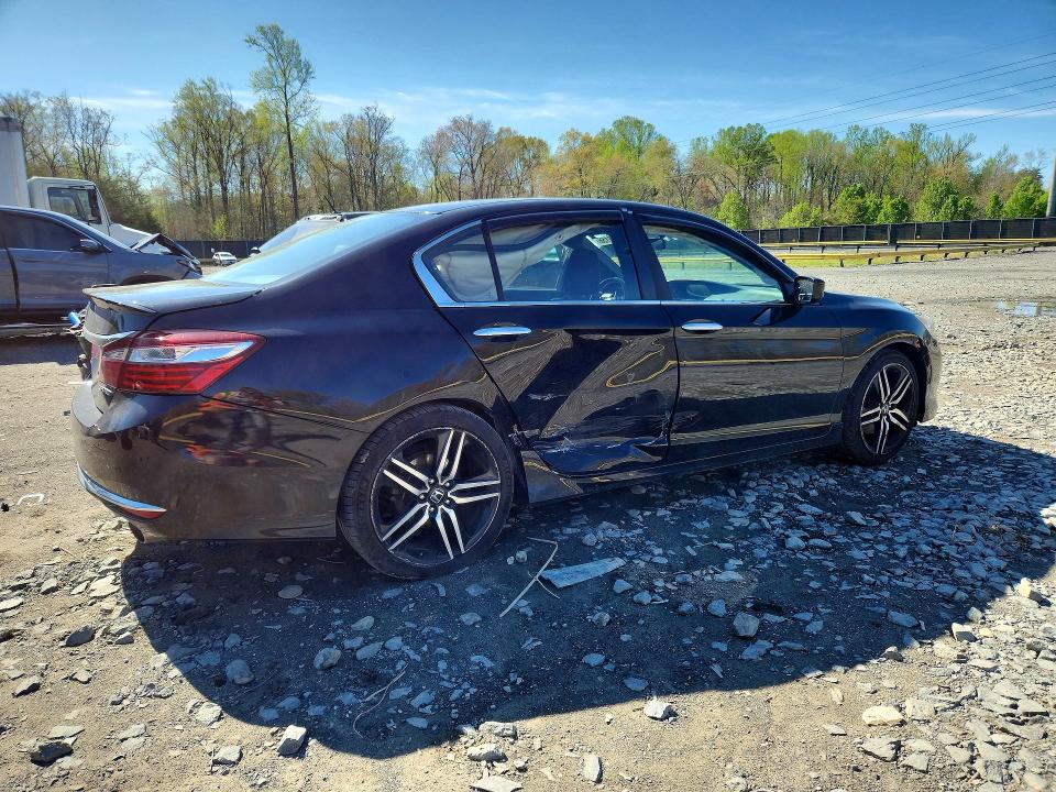 Продажа на аукционе авто 2017 Honda Accord, vin: 1HGCR2F19HA124452, номер лота: 48709156