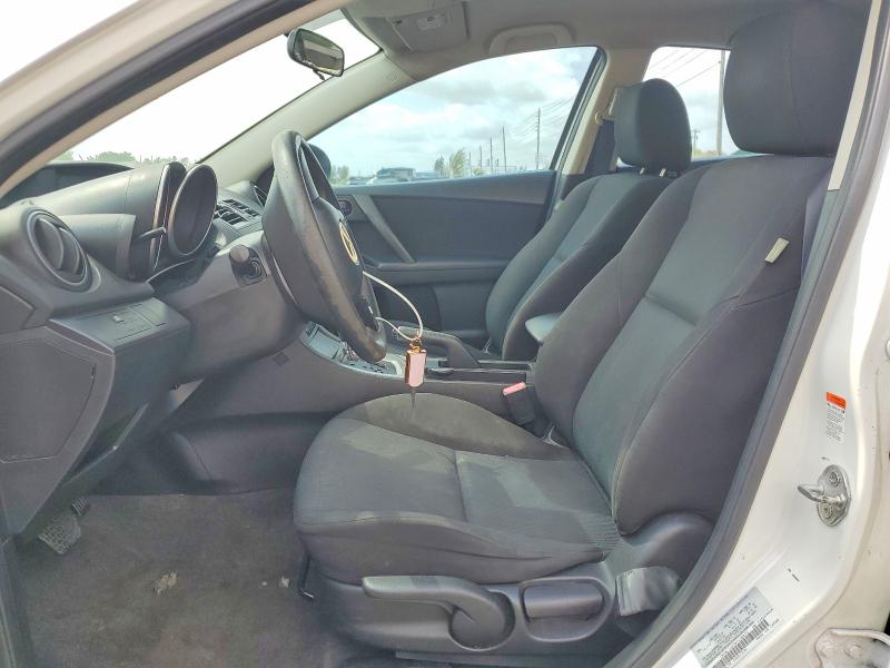 Продаж на аукціоні авто 2011 Mazda 3, vin: JM1BL1UG2B1438870, номер лоту: 50532296