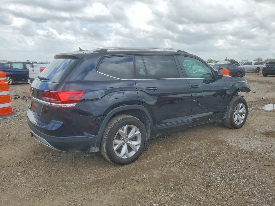 Продаж на аукціоні авто 2018 Volkswagen Atlas, vin: 1V2DR2CA8JC584380, номер лоту: 49766056