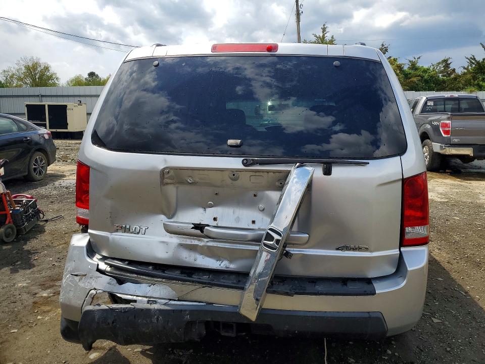 50571306 :رقم المزاد ، 5FNYF4H67BB054501 vin ، 2011 Honda Pilot مزاد بيع