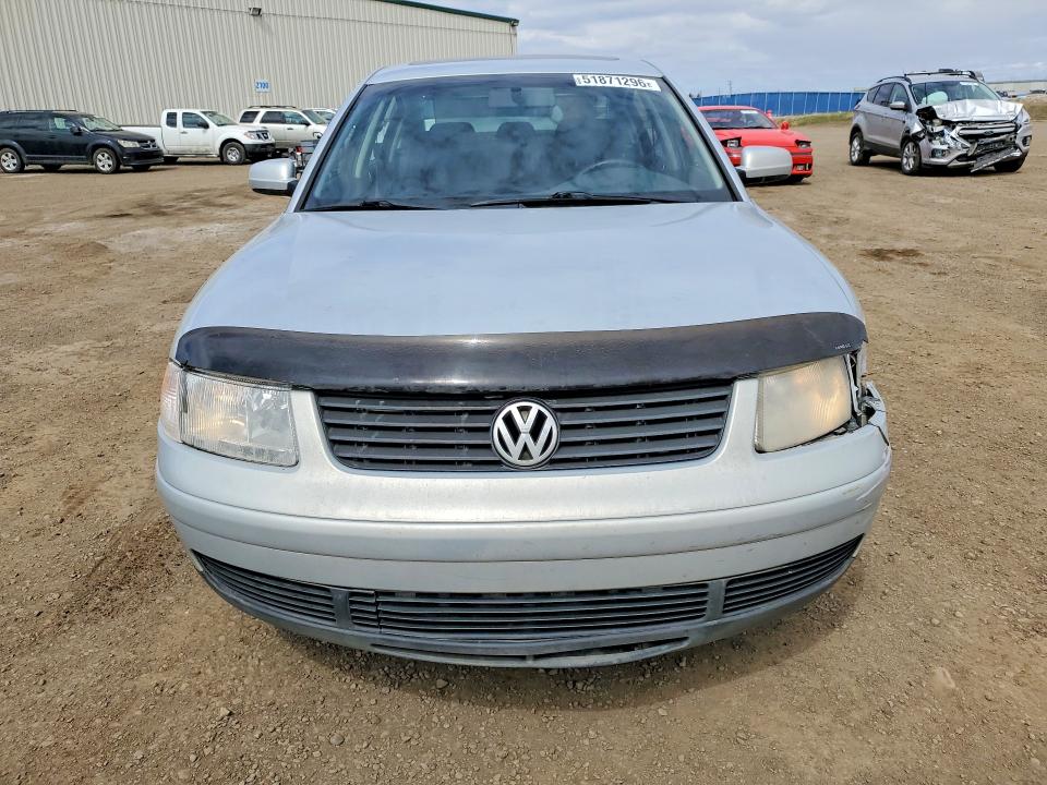 1999 Volkswagen Passat მანქანა იყიდება აუქციონზე, vin: WVWAD63B5XE321862, აუქციონის ნომერი: 51871296