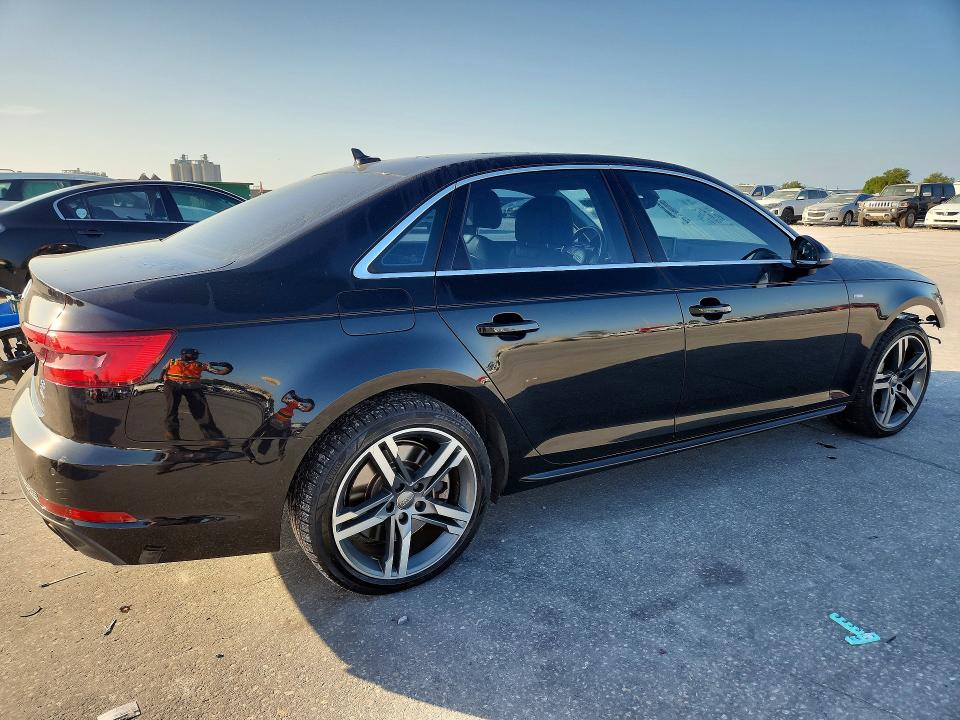 Продажа на аукционе авто 2018 Audi A4, vin: WAUENAF49JA020750, номер лота: 51708706