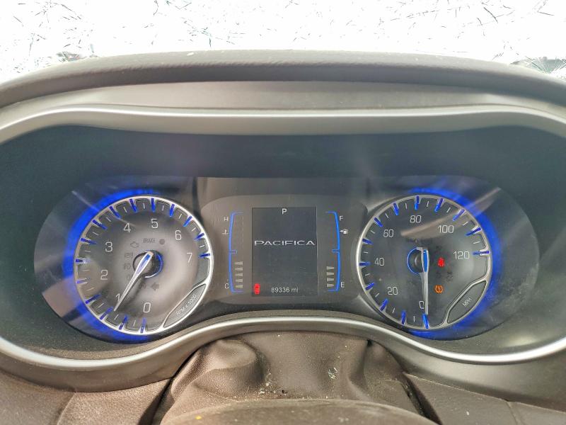 50290956 :رقم المزاد ، 2C4RC1BG3HR584393 vin ، 2017 Chrysler Pacifica مزاد بيع