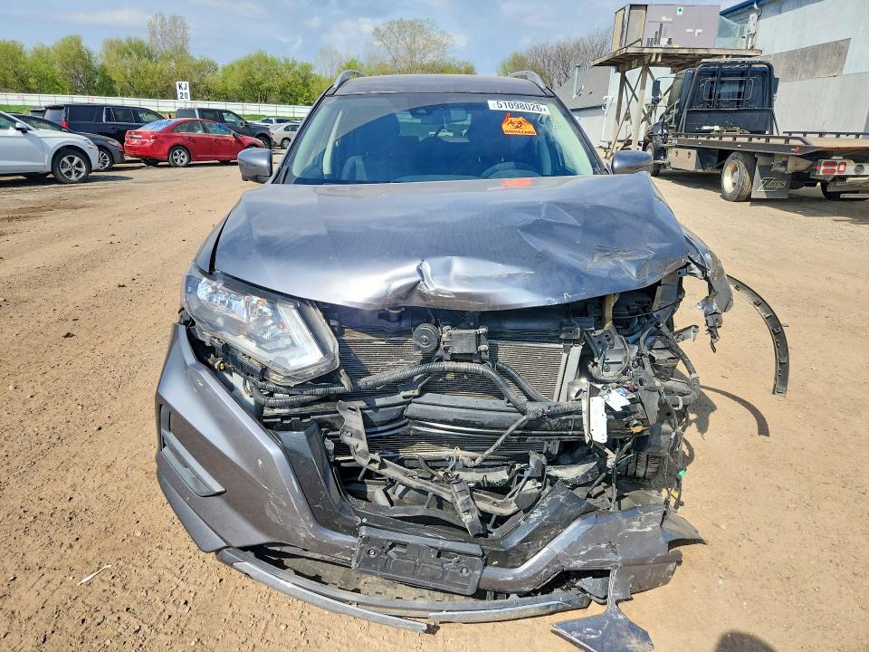 Продажа на аукционе авто 2020 Nissan Rogue, vin: JN8AT2MT7LW035653, номер лота: 51098026