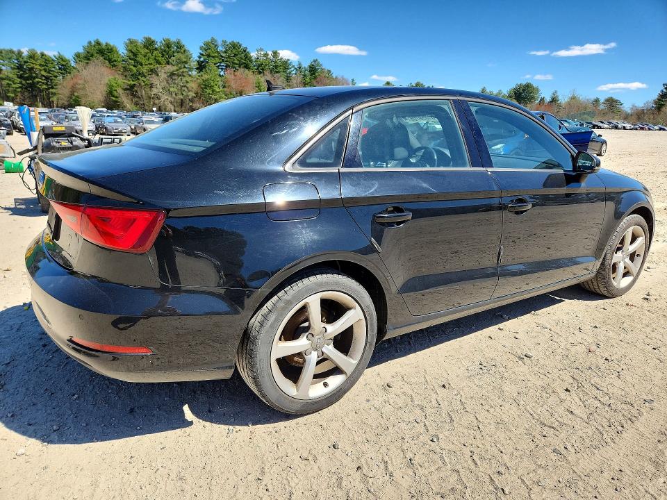 Продажа на аукционе авто 2016 Audi A3, vin: WAUA7GFF5G1055954, номер лота: 51059706