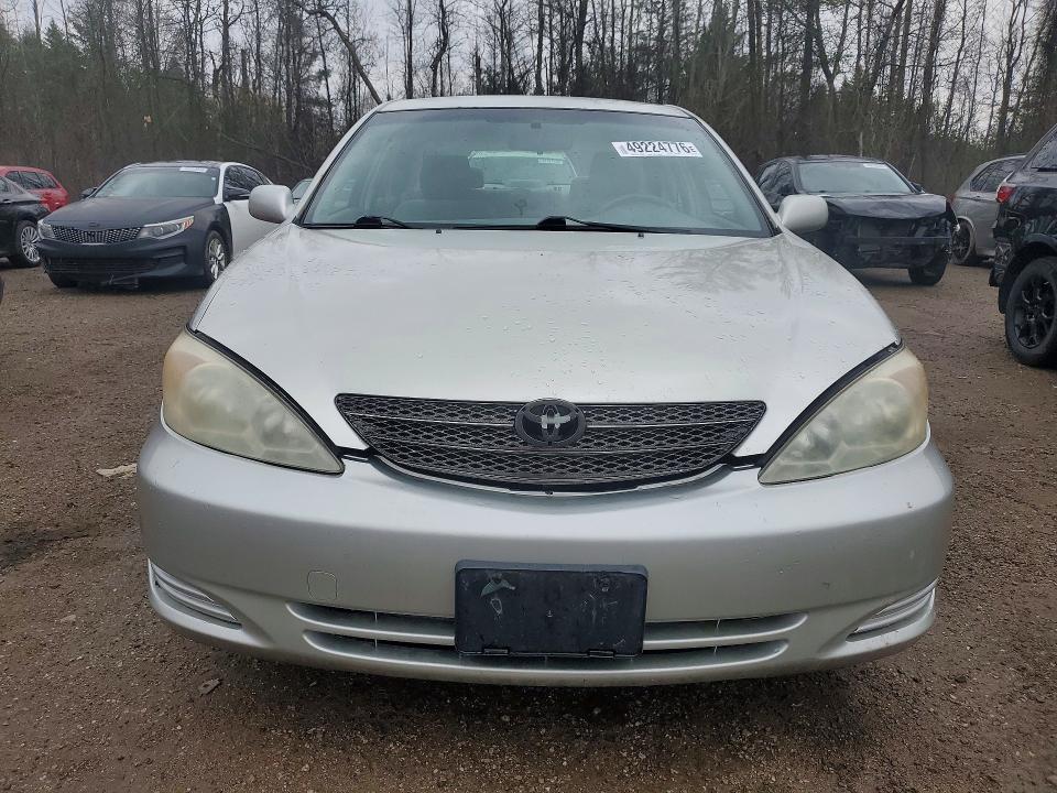 49224776 :رقم المزاد ، JTDBE32K820135286 vin ، 2002 Toyota Camry مزاد بيع