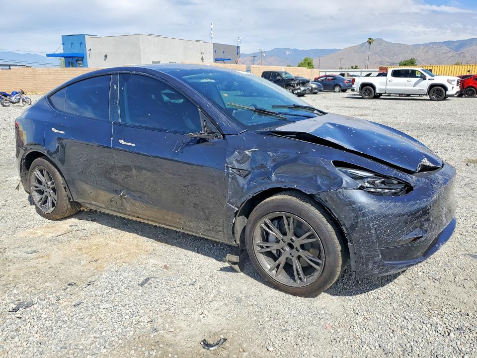 Продажа на аукционе авто 2025 Tesla Model Y, vin: 7SAYGDEDXSF302775, номер лота: 48677796