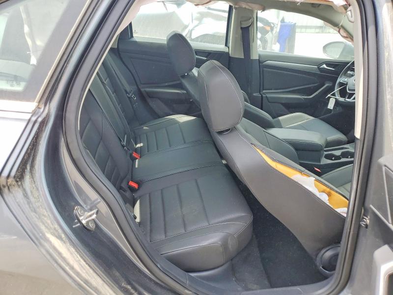 50678786 :رقم المزاد ، 3VWC57BU1MM045102 vin ، 2021 Volkswagen Jetta مزاد بيع