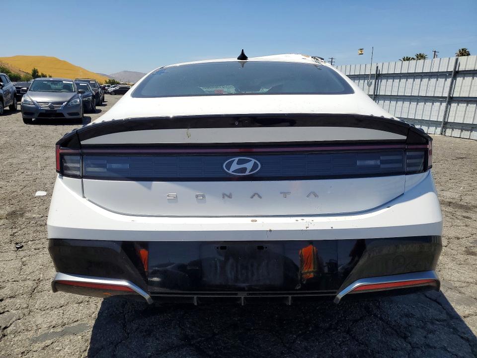 2024 Hyundai Sonata მანქანა იყიდება აუქციონზე, vin: KMHL64JA2RA384697, აუქციონის ნომერი: 51023566