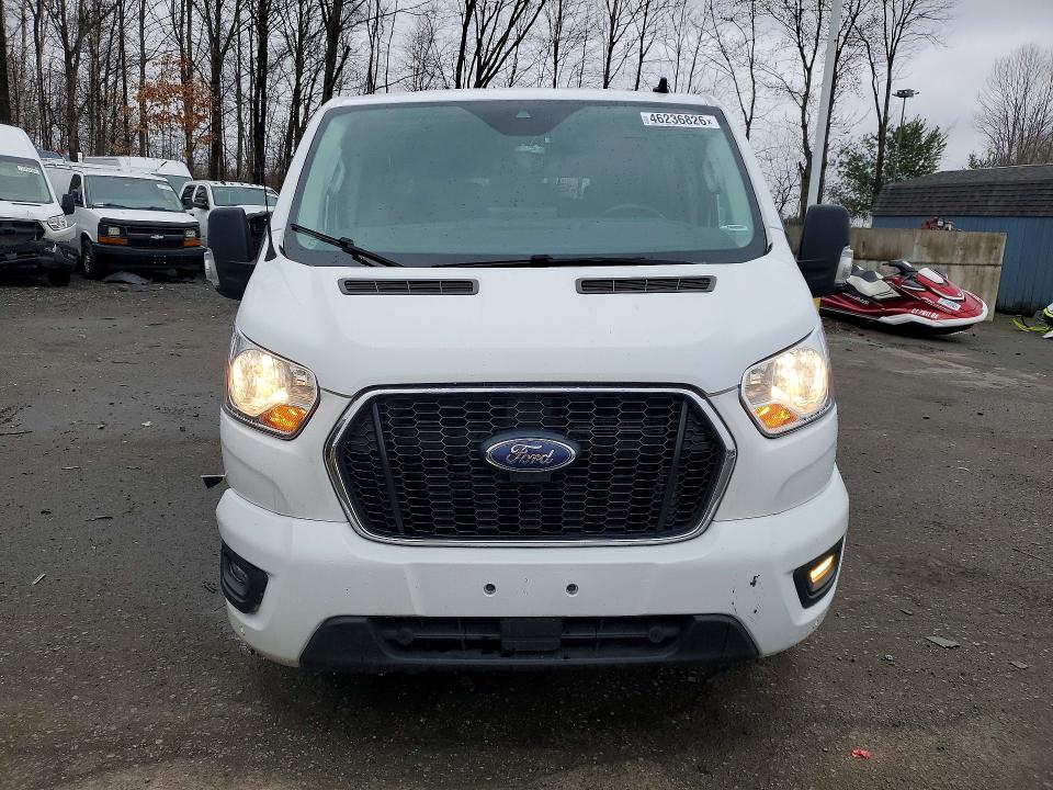 46236826 :رقم المزاد ، 1FBAX2Y87NKA43658 vin ، 2022 Ford Transit مزاد بيع