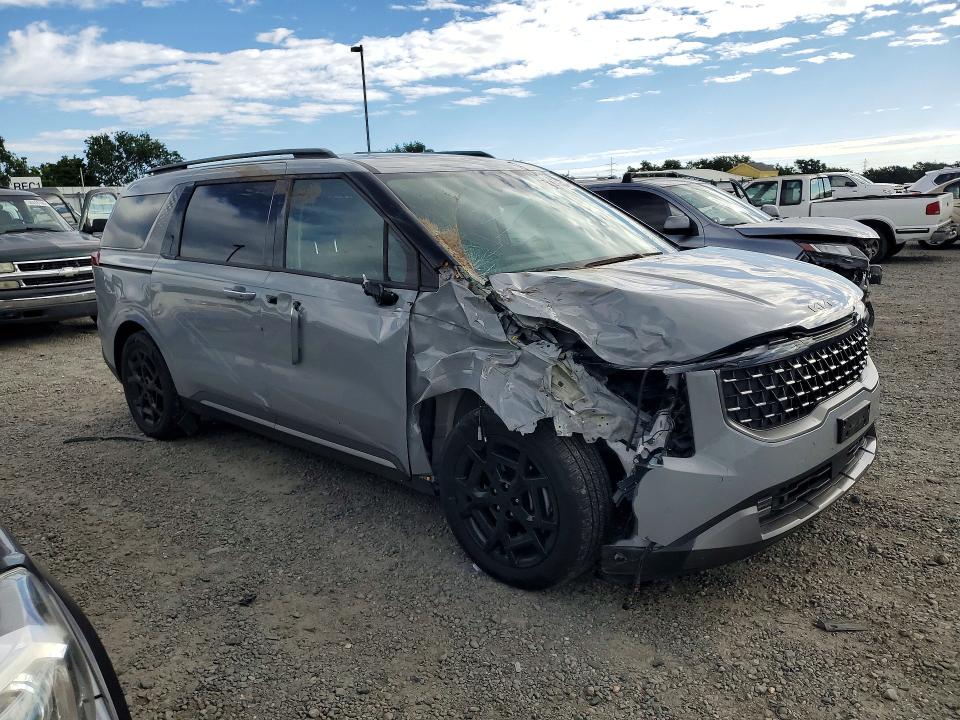 50394546 :رقم المزاد ، KNDNE5KA9S6077198 vin ، 2025 Kia Carnival Hybrid مزاد بيع