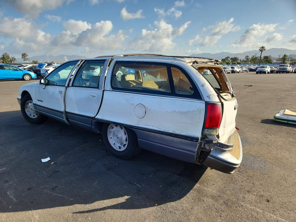 51371886 :رقم المزاد ، 1G3BP83E0MW303406 vin ، 1991 Oldsmobile Custom Cruiser مزاد بيع