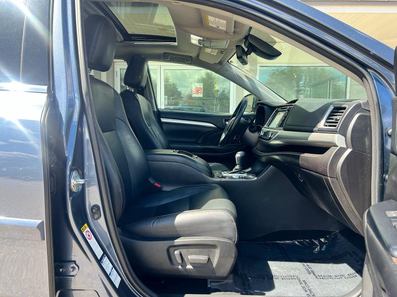 2018 Toyota Highlander მანქანა იყიდება აუქციონზე, vin: 5TDJZRFH5JS862429, აუქციონის ნომერი: 51825306