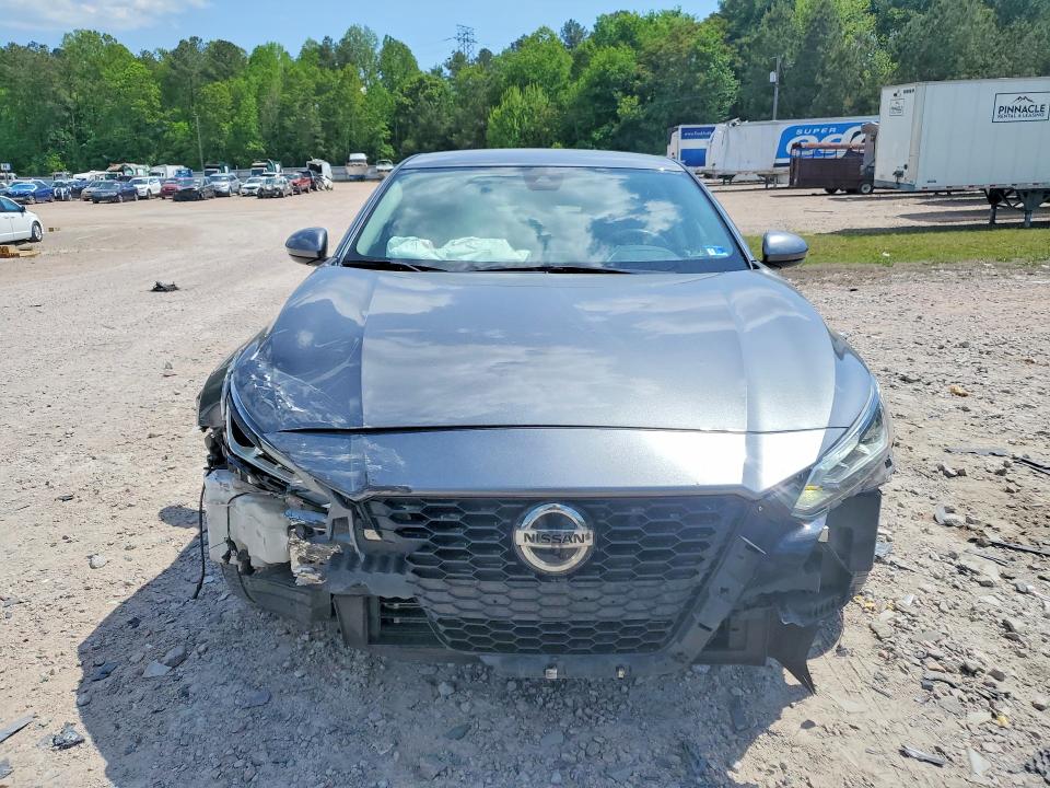 50522896 :رقم المزاد ، 1N4BL4DV9MN406144 vin ، 2021 Nissan Altima مزاد بيع