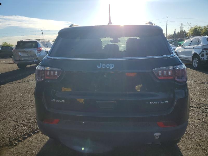 48539216 :رقم المزاد ، 3C4NJDCB2JT489772 vin ، 2018 Jeep Compass مزاد بيع