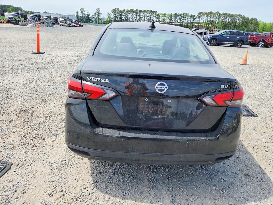 49387746 :رقم المزاد ، 3N1CN8EV8ML852514 vin ، 2021 Nissan Versa مزاد بيع