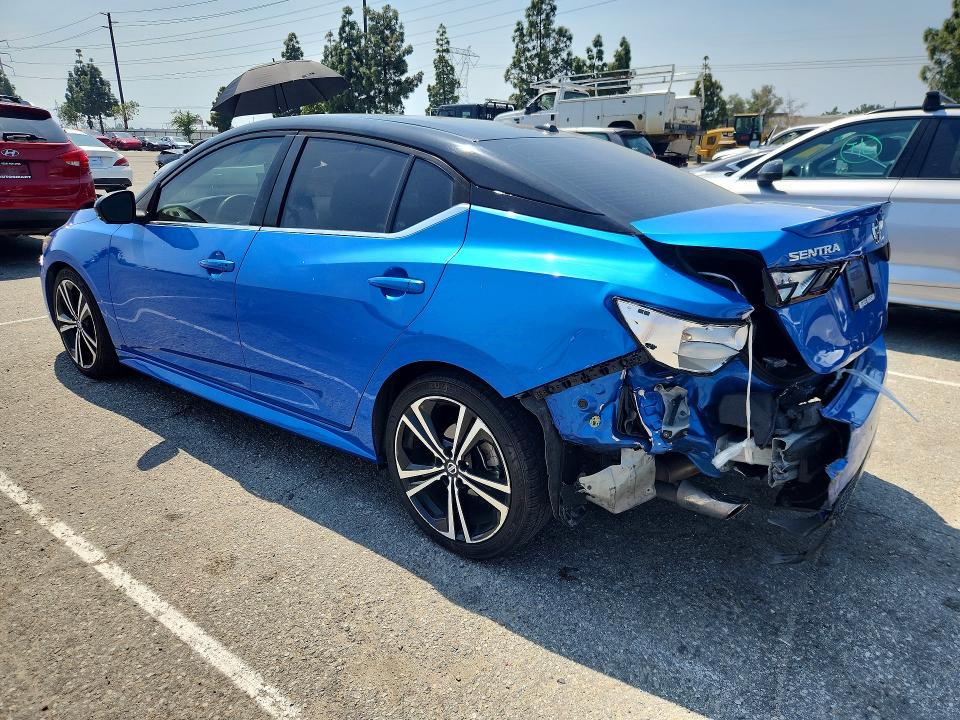 48973446 :رقم المزاد ، 3N1AB8DV6NY258333 vin ، 2022 Nissan Sentra مزاد بيع