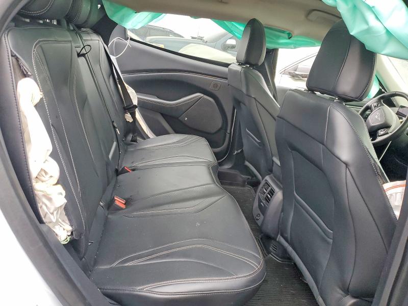 Auction sale of the 2022 Ford Mustang Mach-e, vin: 3FMTK3SU9NMA47102, lot number: 48295686