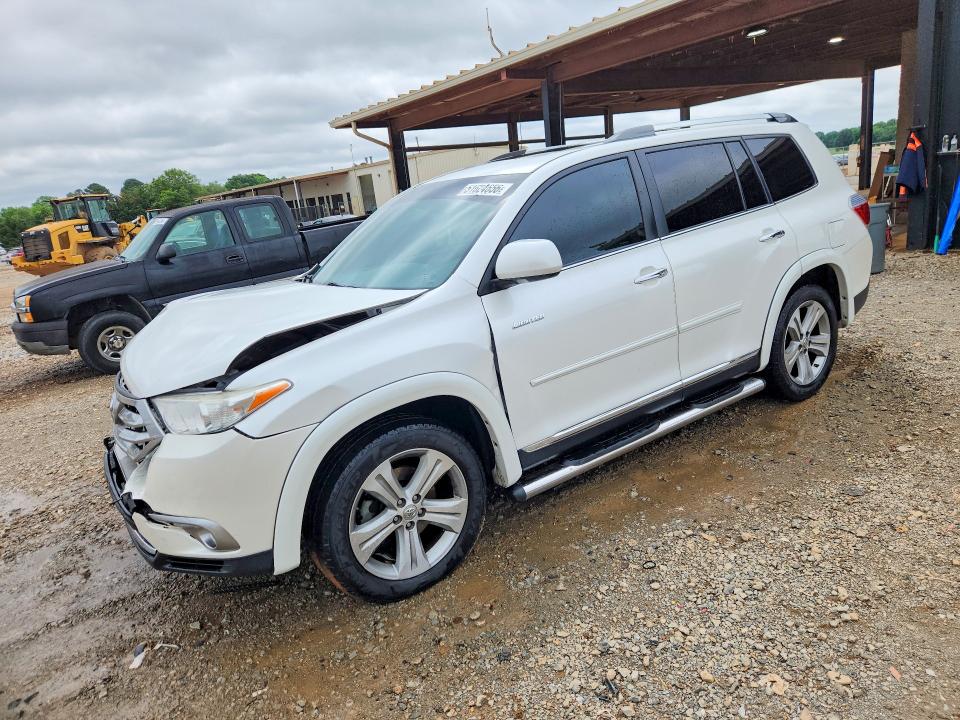 Продажа на аукционе авто 2013 Toyota Highlander, vin: 5TDYK3EH9DS113381, номер лота: 51624656