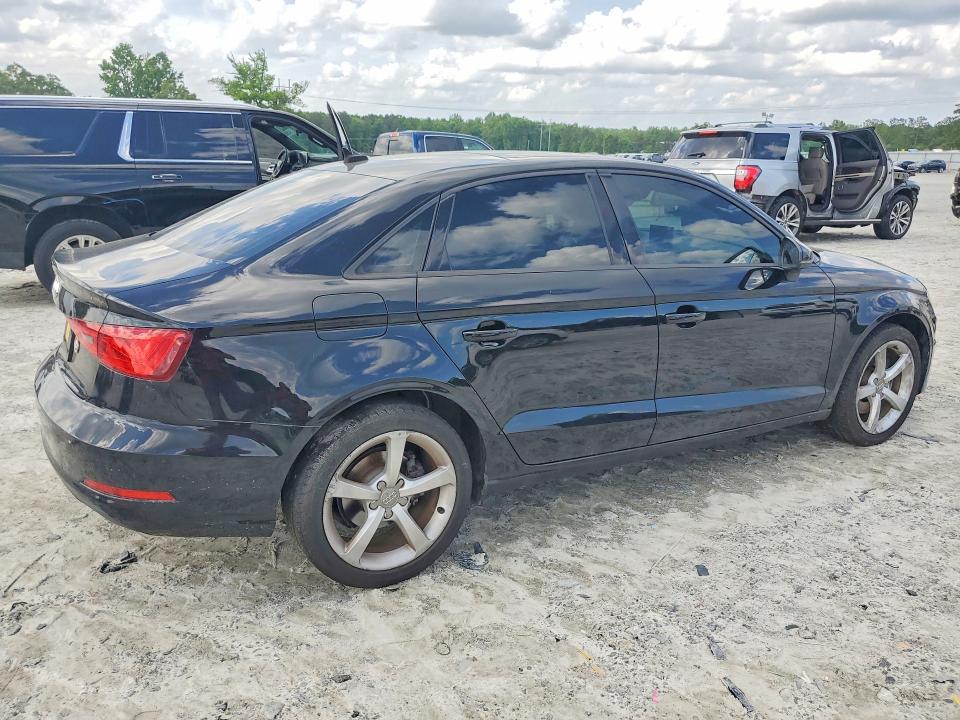 Продажа на аукционе авто 2015 Audi A3, vin: WAUACGFF0F1108005, номер лота: 50576676