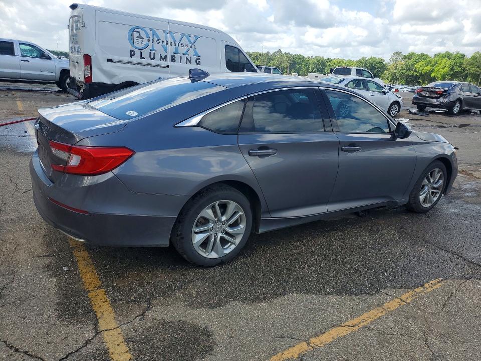 Продажа на аукционе авто 2018 Honda Accord, vin: 1HGCV1F14JA165891, номер лота: 51165146